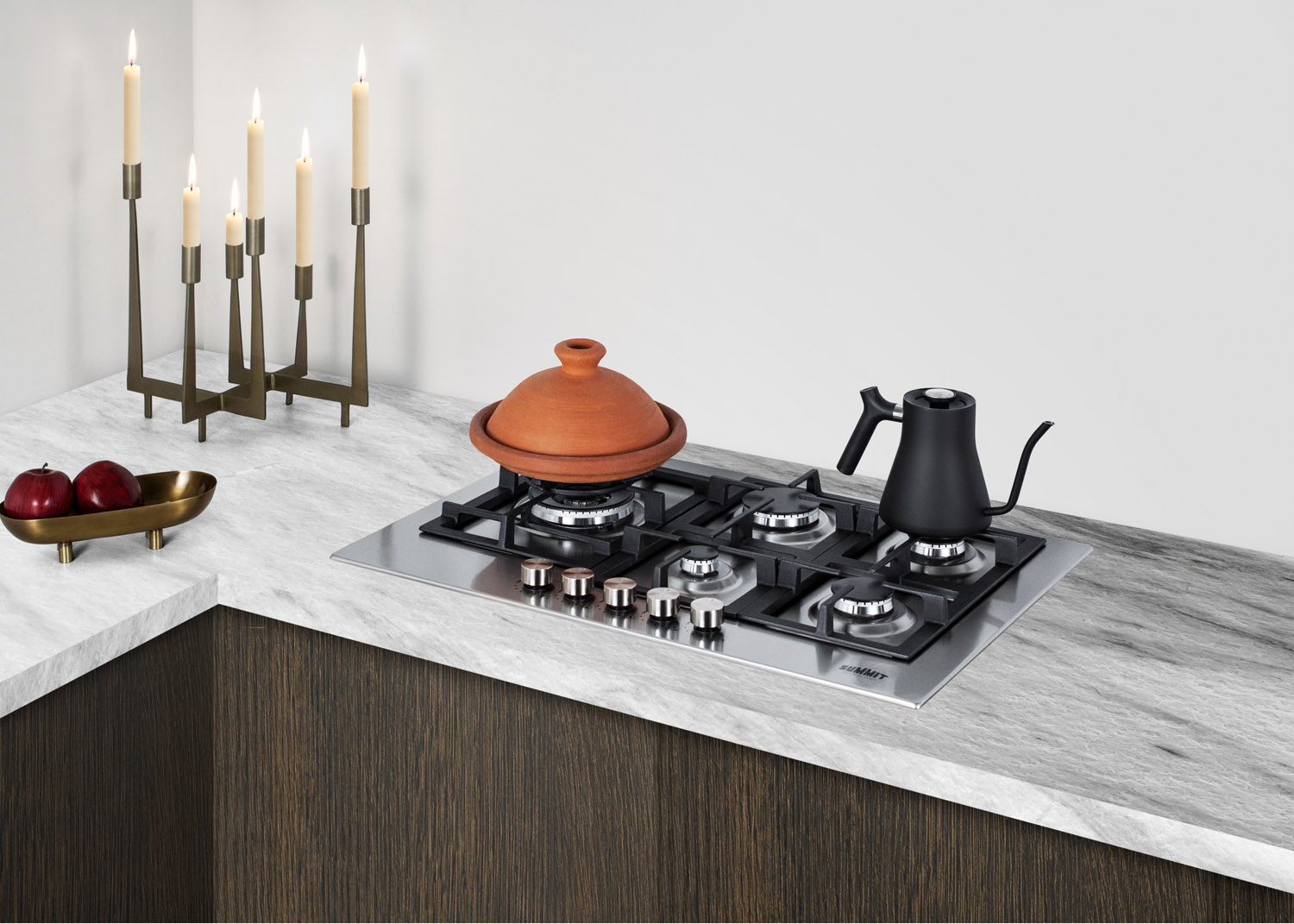 5-burner LP gas cooktop made in Italy with sealed burners, multiple heating outputs, a 304 grade stainless steel surface, and continuous cast iron grates